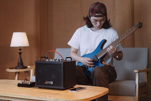 Joyo DC-15S Гитарный комбоусилитель.